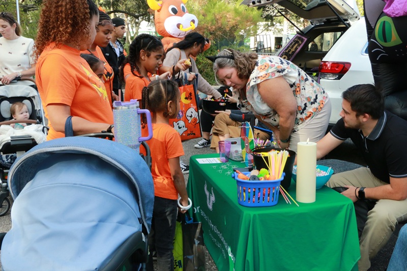 Halloween fest vendor