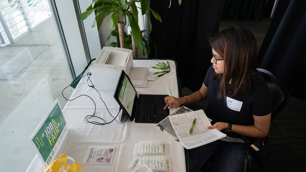 Printing Resumes in the Career Center