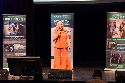 Amanda Reineke speaking at the Pitch Night event