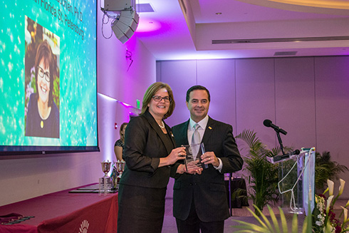 USFSP Associate Professor of Political Science Judithanne Scourfield McLauchlan receiving the 2018 Graham-Frey Civic Educator Award.