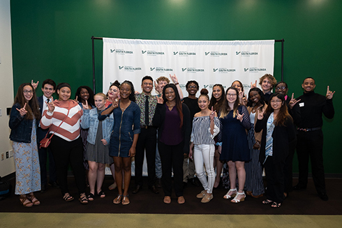 a group of students who attended the banquet
