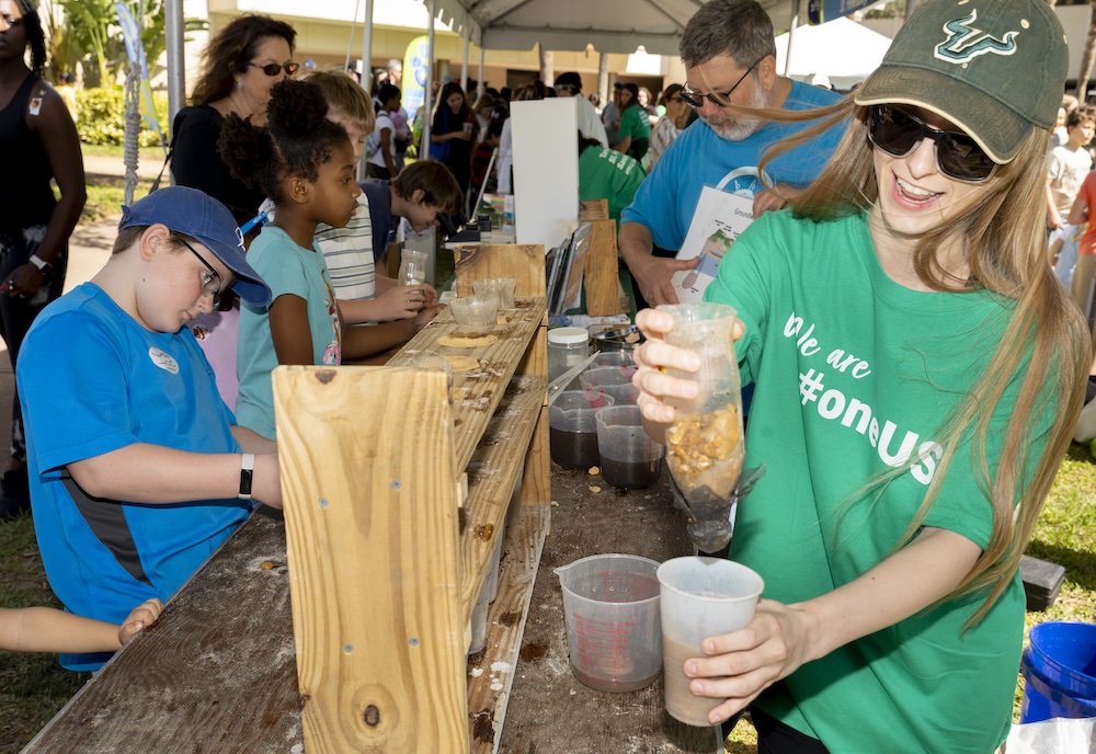 Action at the St. Pete Science Fest